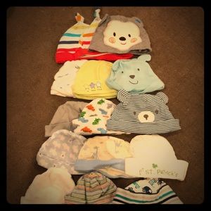 15 Newborn-6 month hats...less than $1 a hat!